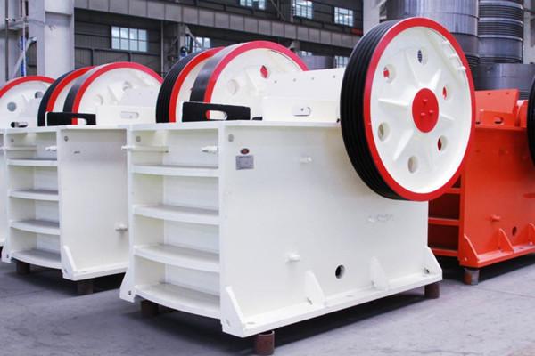 鄂式破碎機(jī)(圖2) 鄂式破碎機(jī)(圖2)